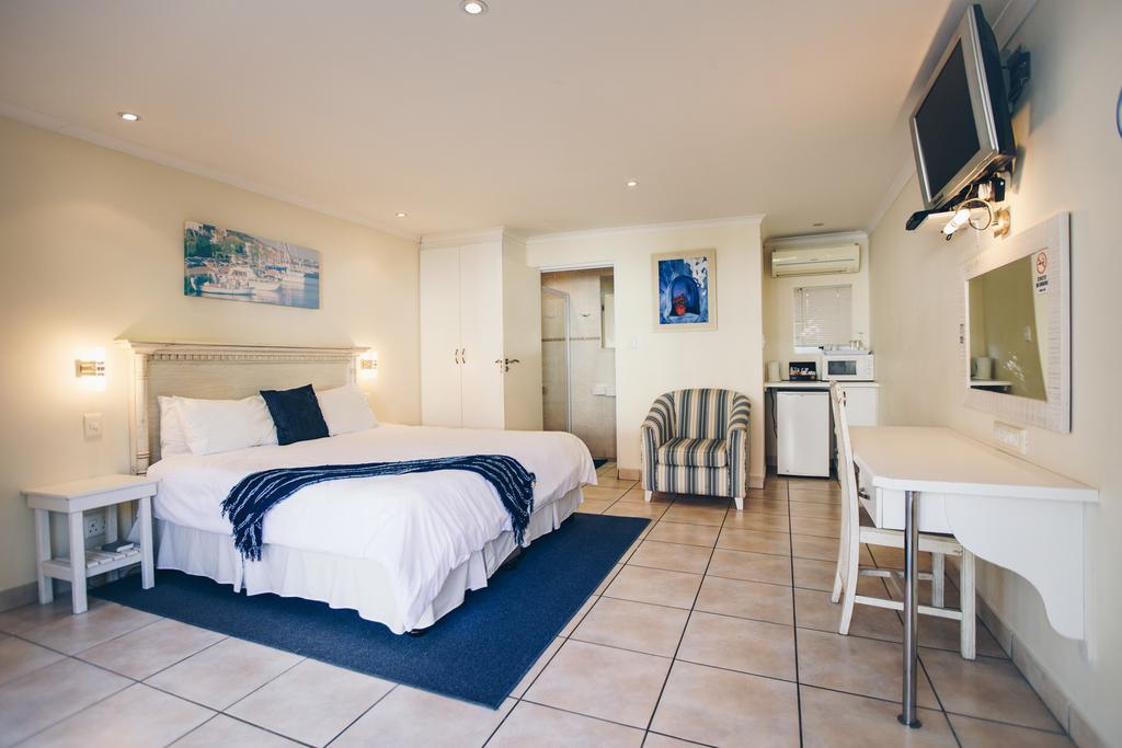 Santorini Guesthouse East London Εξωτερικό φωτογραφία