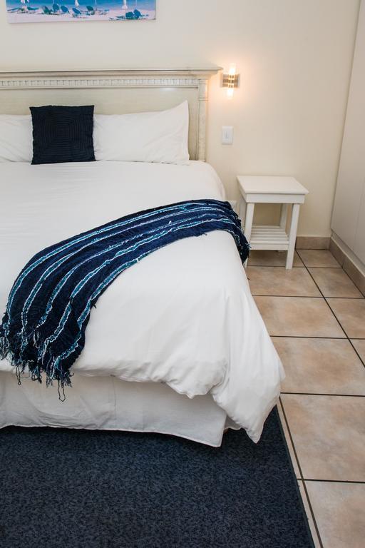 Santorini Guesthouse East London Εξωτερικό φωτογραφία