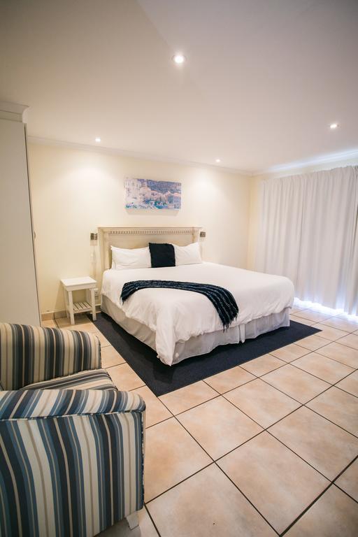 Santorini Guesthouse East London Εξωτερικό φωτογραφία