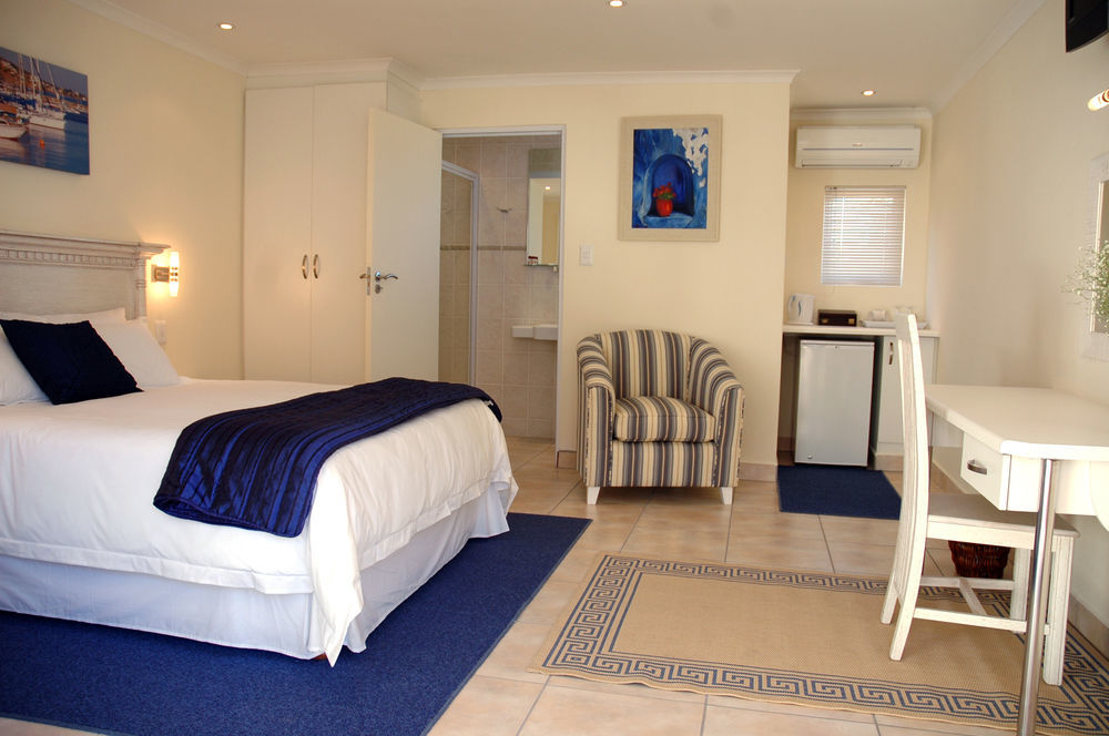 Santorini Guesthouse East London Εξωτερικό φωτογραφία