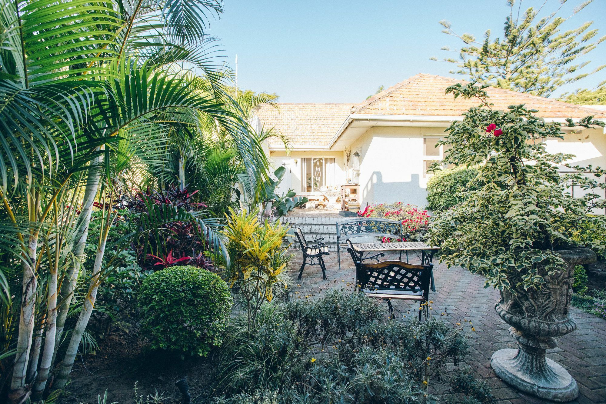 Santorini Guesthouse East London Εξωτερικό φωτογραφία